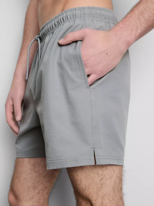 Textured swimming shorts