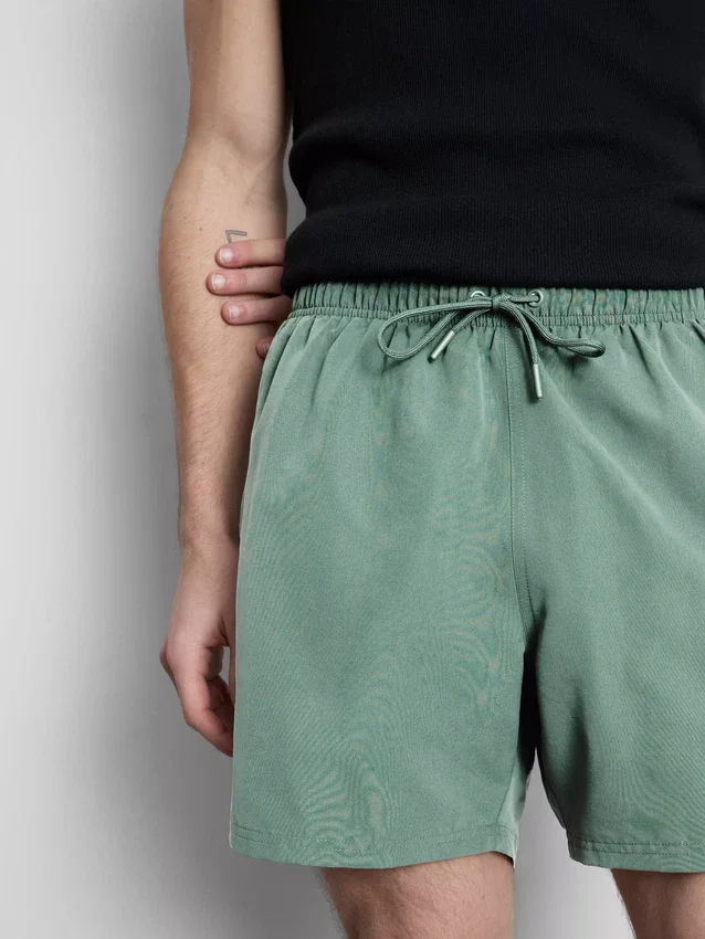 Textured swimming shorts