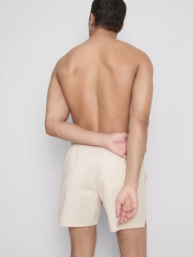 Textured swimming shorts