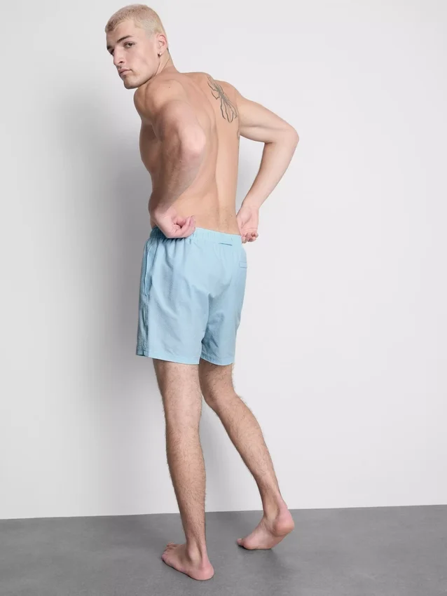 Textured swimming shorts