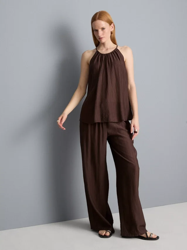 Textured wide leg drawstring pants