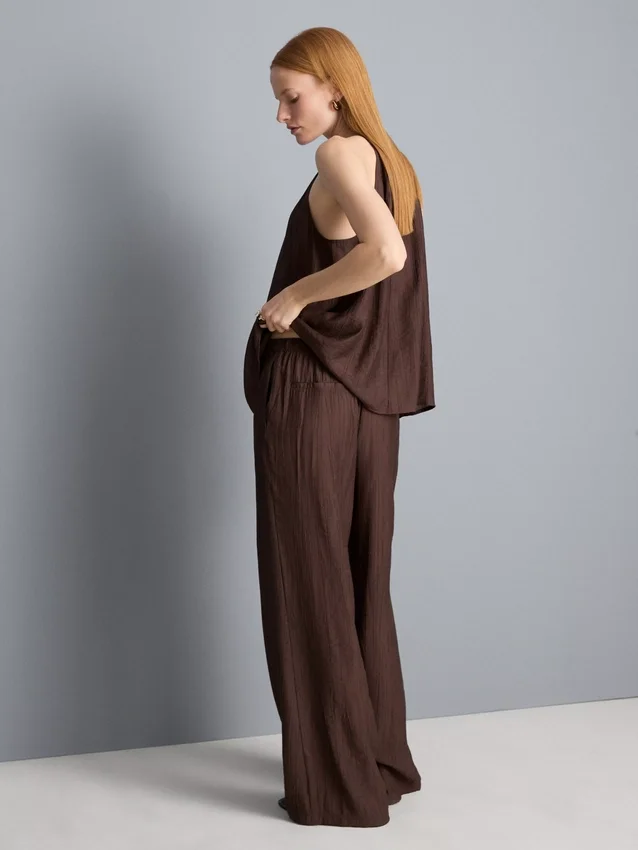 Textured wide leg drawstring pants