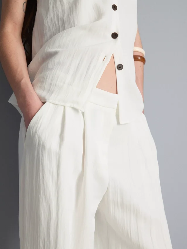 Textured wide leg pants