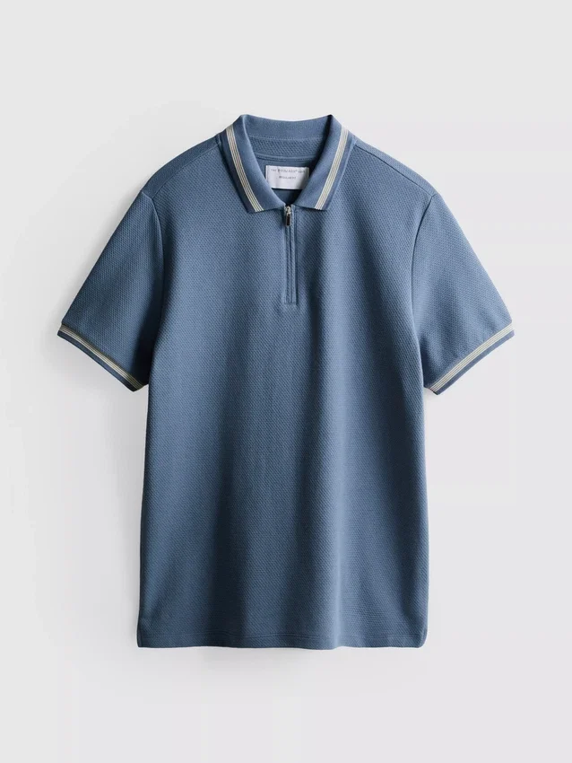 Textured zip-neck polo shirt
