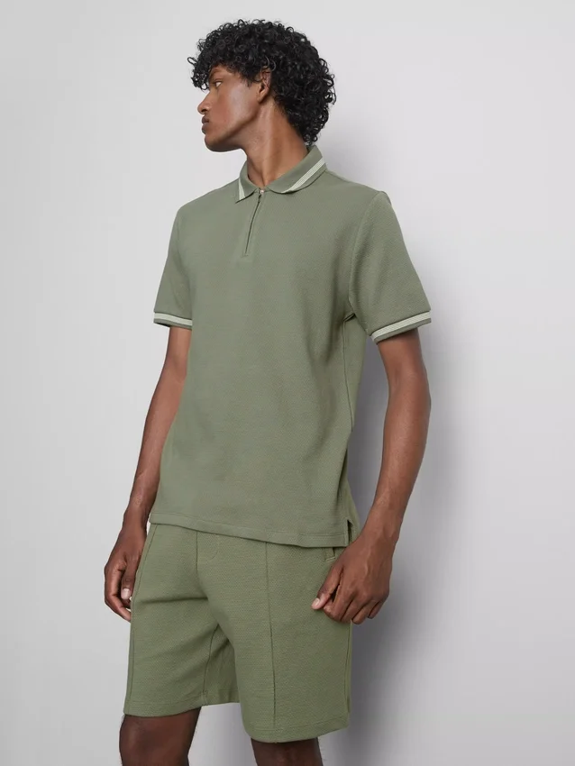 Textured zip-neck polo shirt
