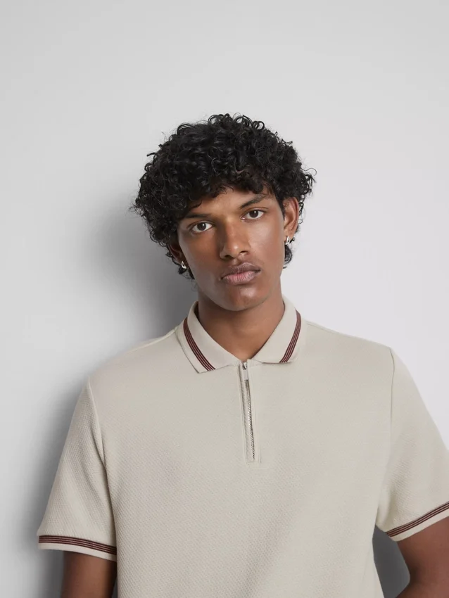 Textured zip-neck polo shirt