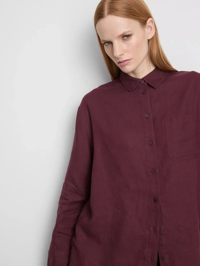 The edit classic linen shirt