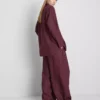 The edit classic linen shirt
