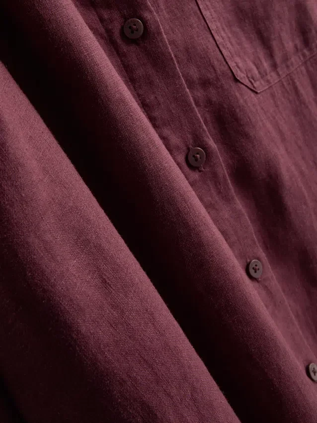 The edit classic linen shirt