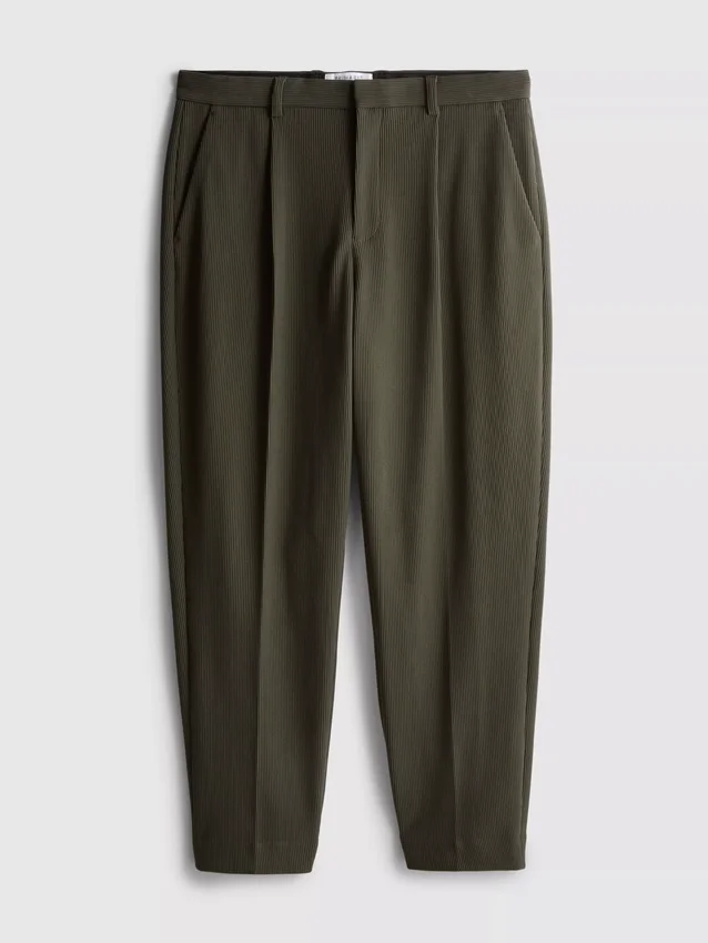 The edit plisse pants