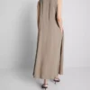 The edit trapeze maxi dress