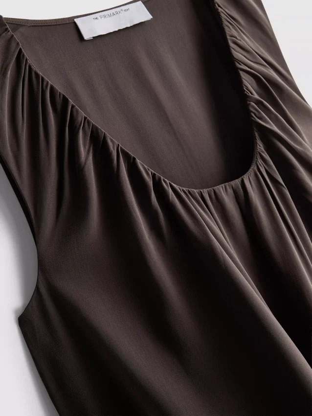 The edit trapeze maxi dress