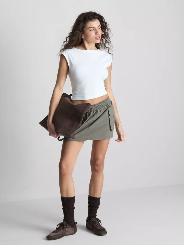 The primark scene | backless cap-sleeve top