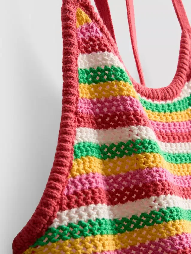 The primark scene | knitted halterneck top
