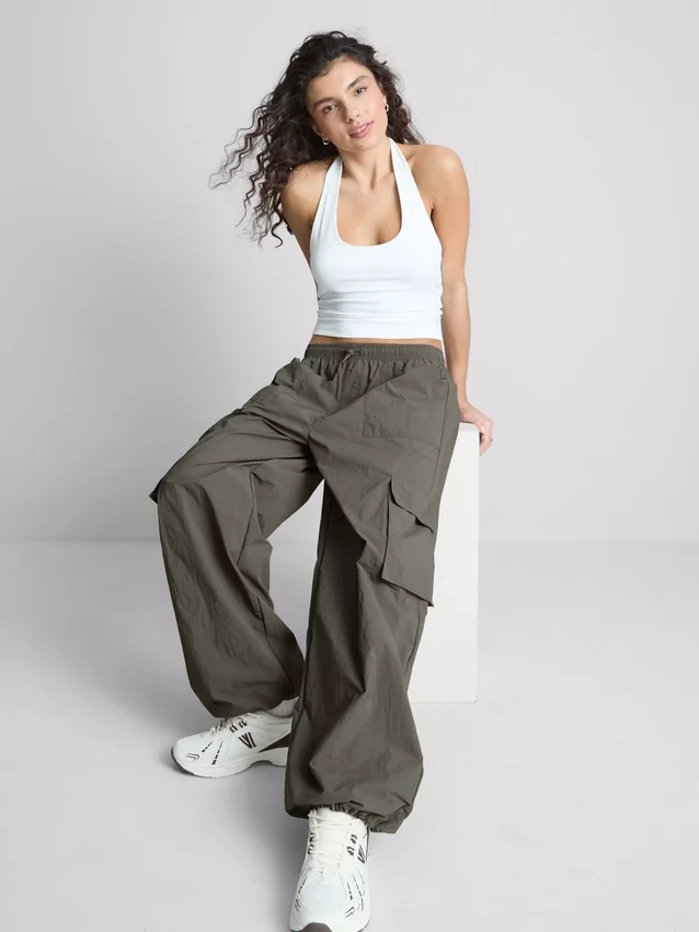 The primark scene | mid-rise drawstring cargo pants
