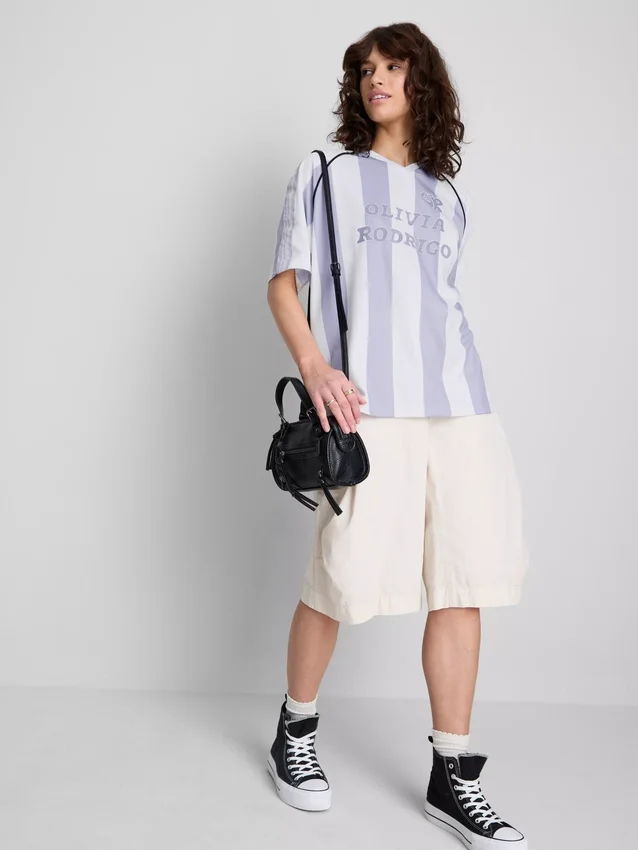 The primark scene | olivia rodrigo striped soccer jersey
