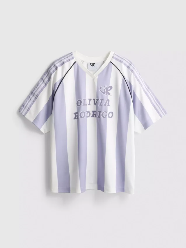 The primark scene | olivia rodrigo striped soccer jersey