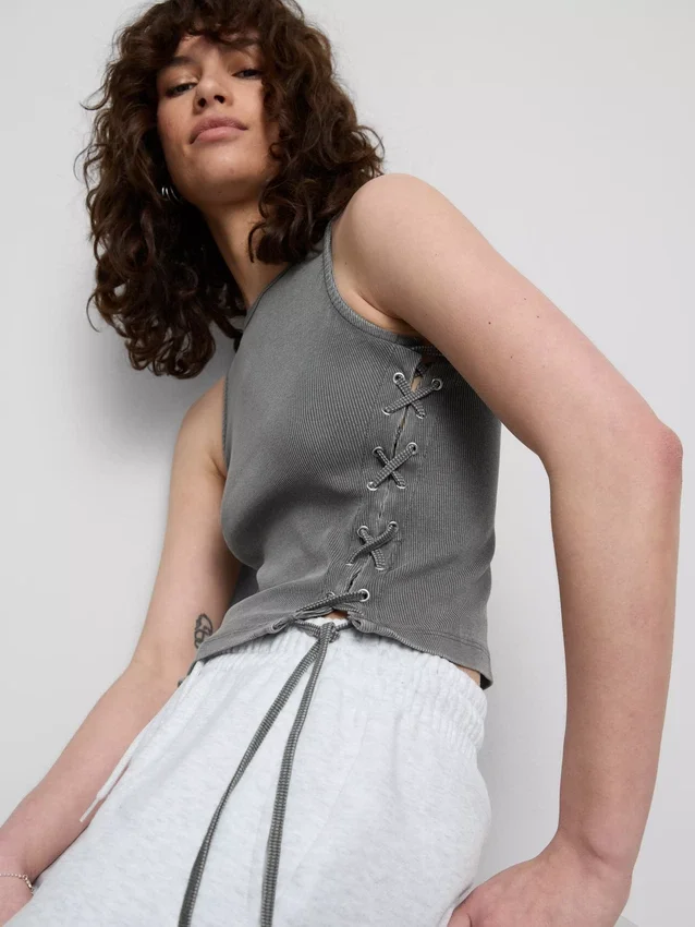 The primark scene | tie-detail baby tee