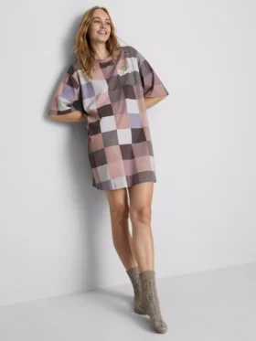 The sims relaxed nightshirt