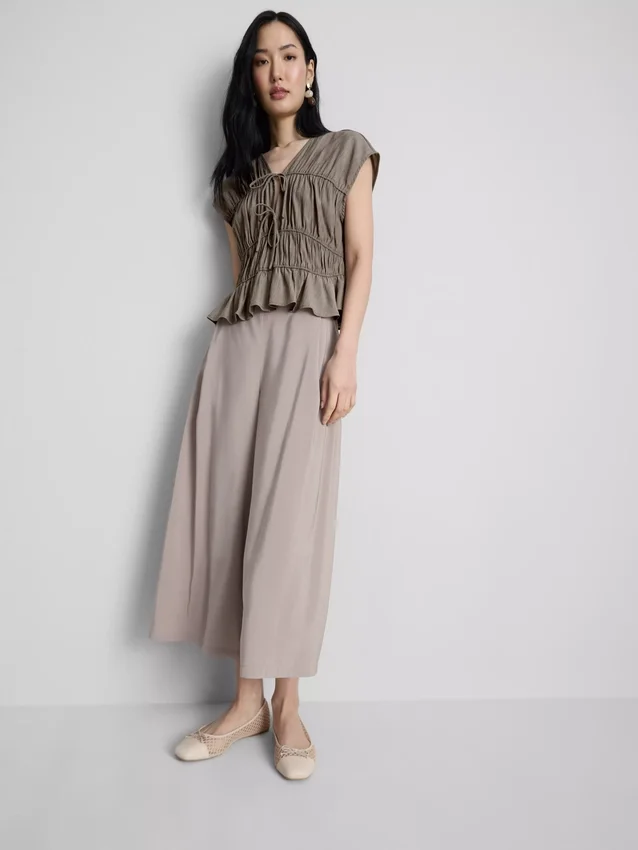 Tie-front crinkle top