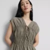 Tie-front crinkle top