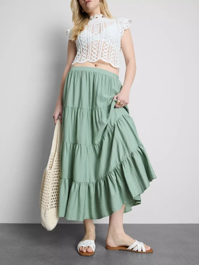 Tiered maxi skirt