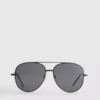 Tinted aviator sunglasses