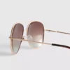 Tinted aviator sunglasses