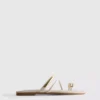 Toe post sandals
