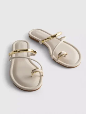 Toe post sandals