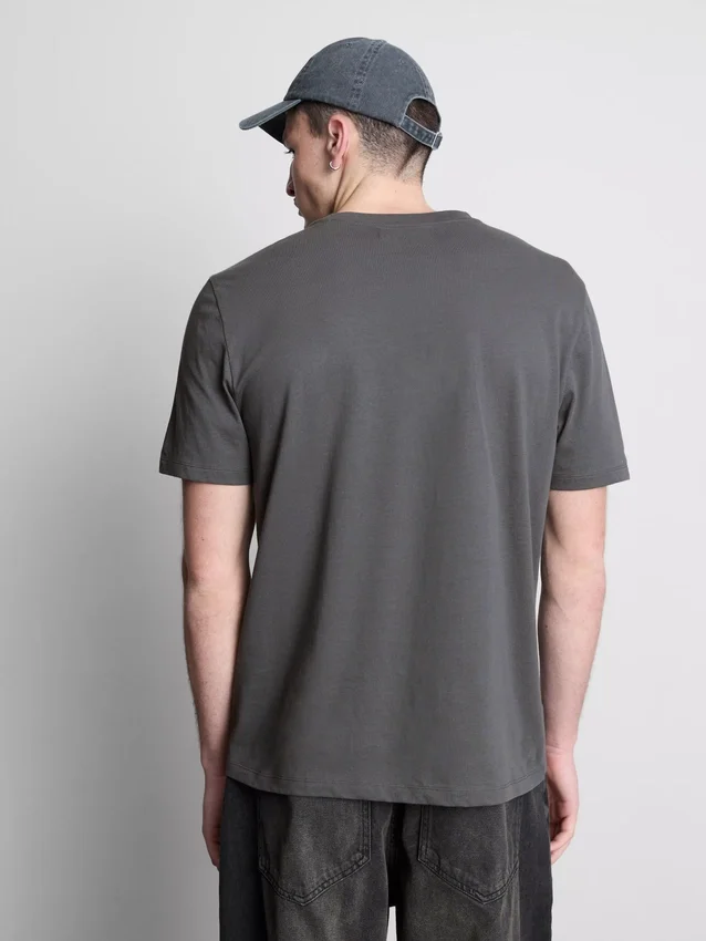 Tokyo street graphic t-shirt