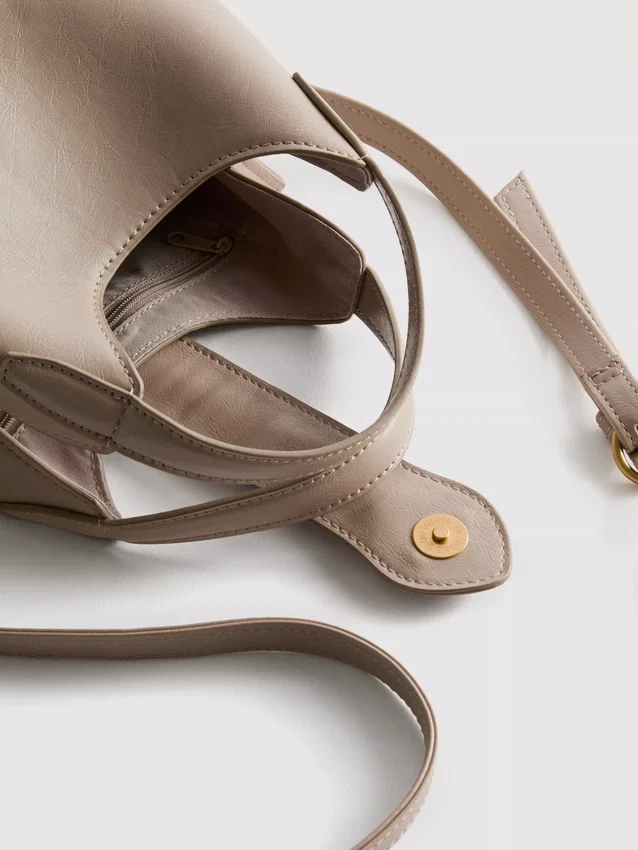 Top handle shoulder bag