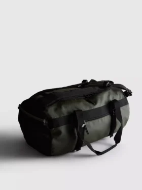 Travel duffel bag