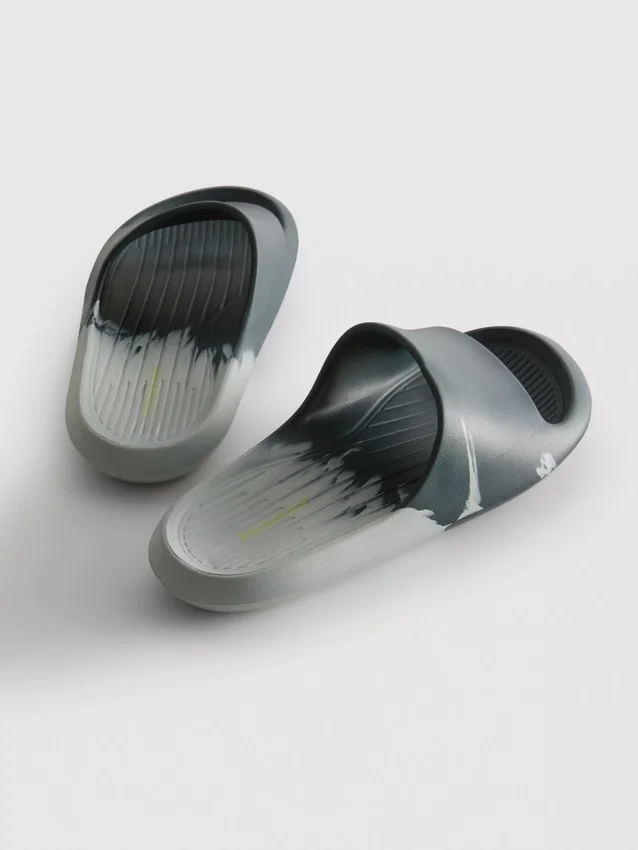 Two-tone slider sandals