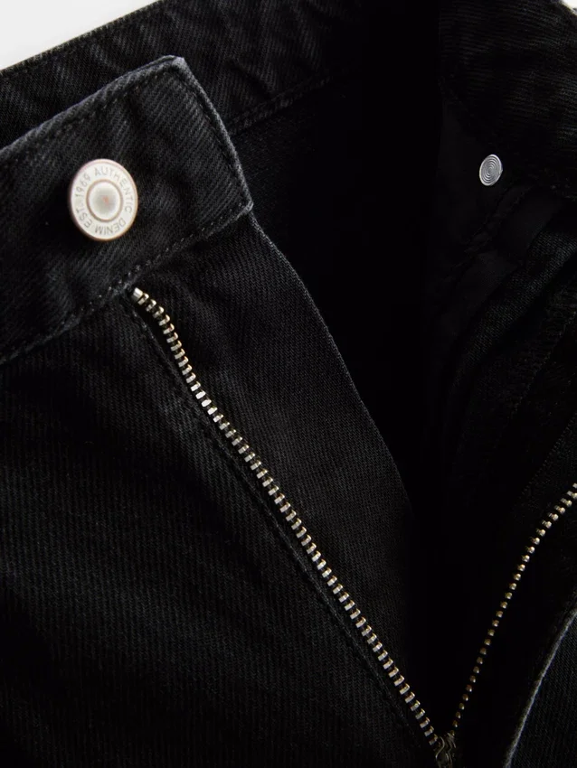 Ultimate cotton denim barrel-leg jeans