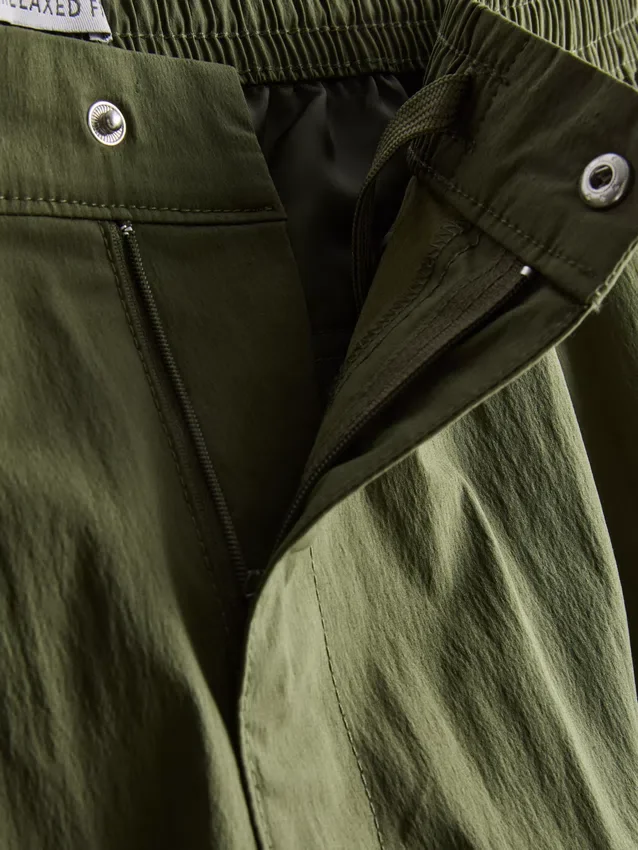 Utility cargo pants