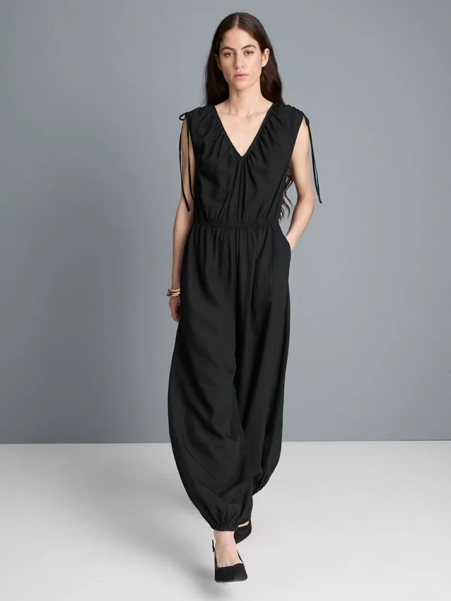 V-neck balloon-leg jumpsuit