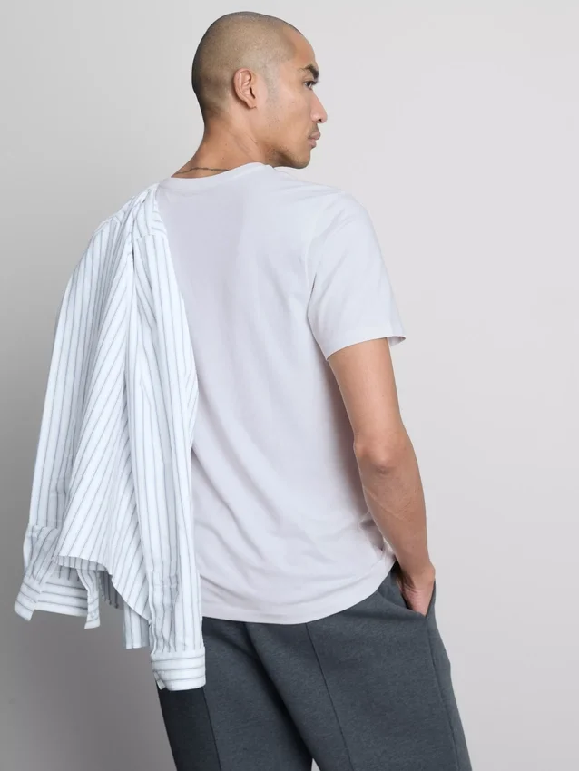 V-neck slim-fit stretch t-shirt