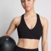 V-neck smooth support active crop top