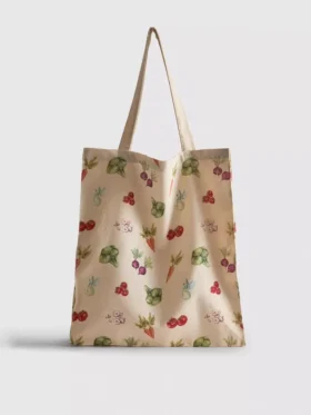 Vegetable print tote bag