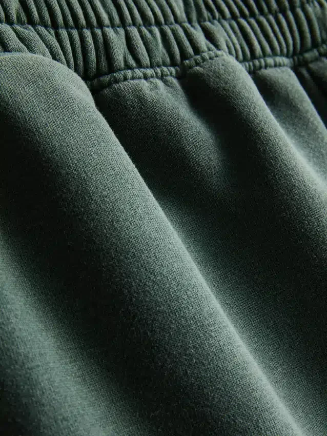Washed elasticated shorts