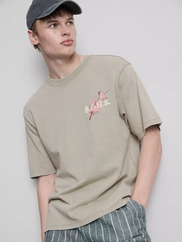 Washed japan graphic tee