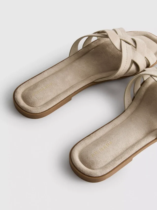 Weave strap mules