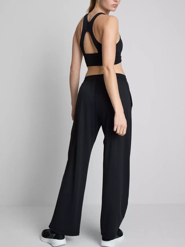 Wide-leg athleisure pants