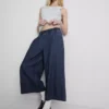 Wide-leg culotte jeans