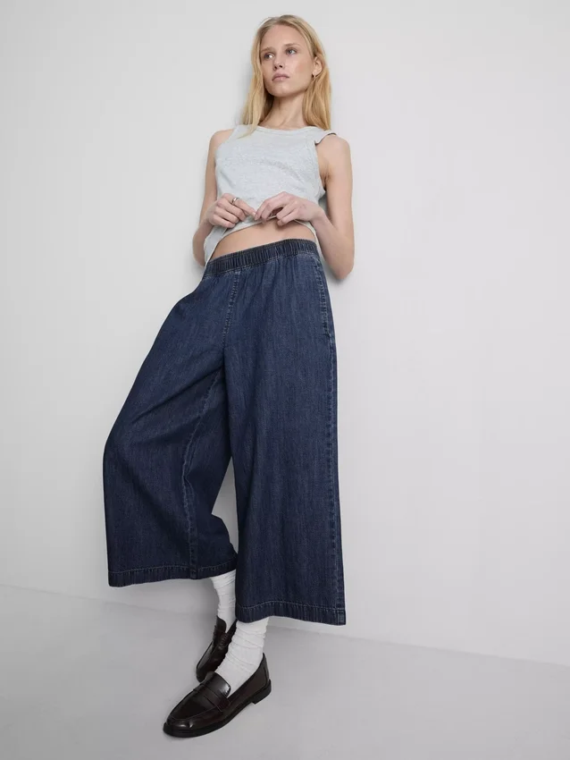Wide-leg culotte jeans