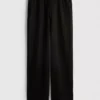 Wide-leg joggers
