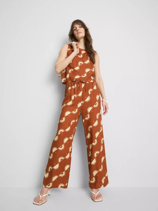 Wide leg printed pants