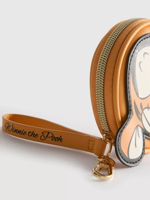Winnie the pooh tigger wristlet coin purse