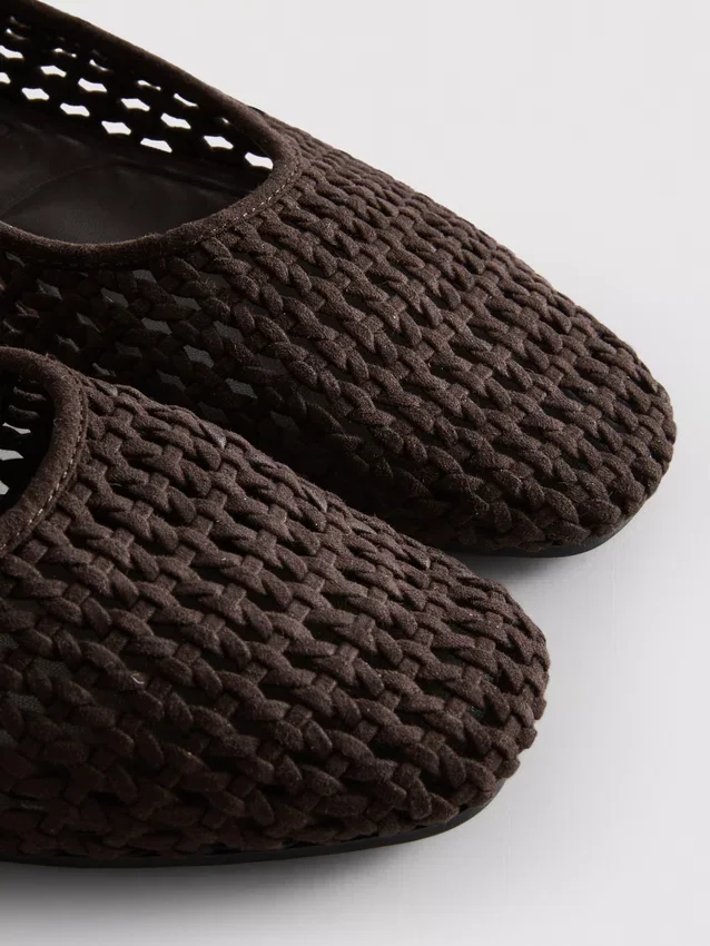Woven ballet pumps